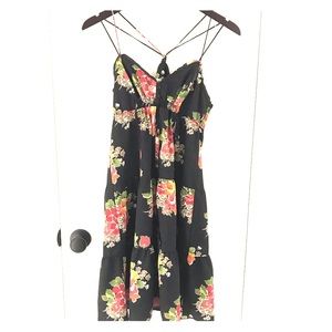 AEO | American Eagle Outfitter Floral Tiered Dress